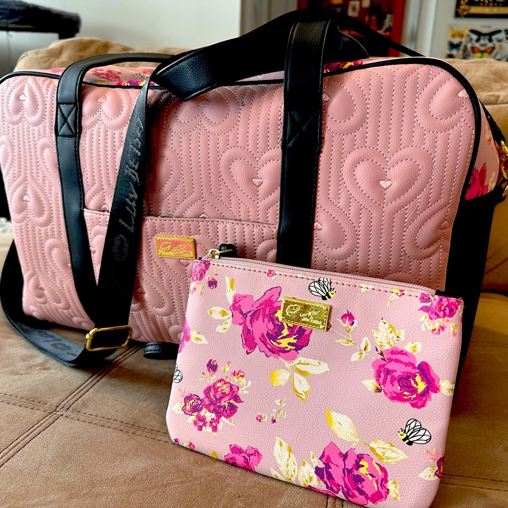 Betsey Johnson Weekender Travel Bag Pink Floral Roses Gem